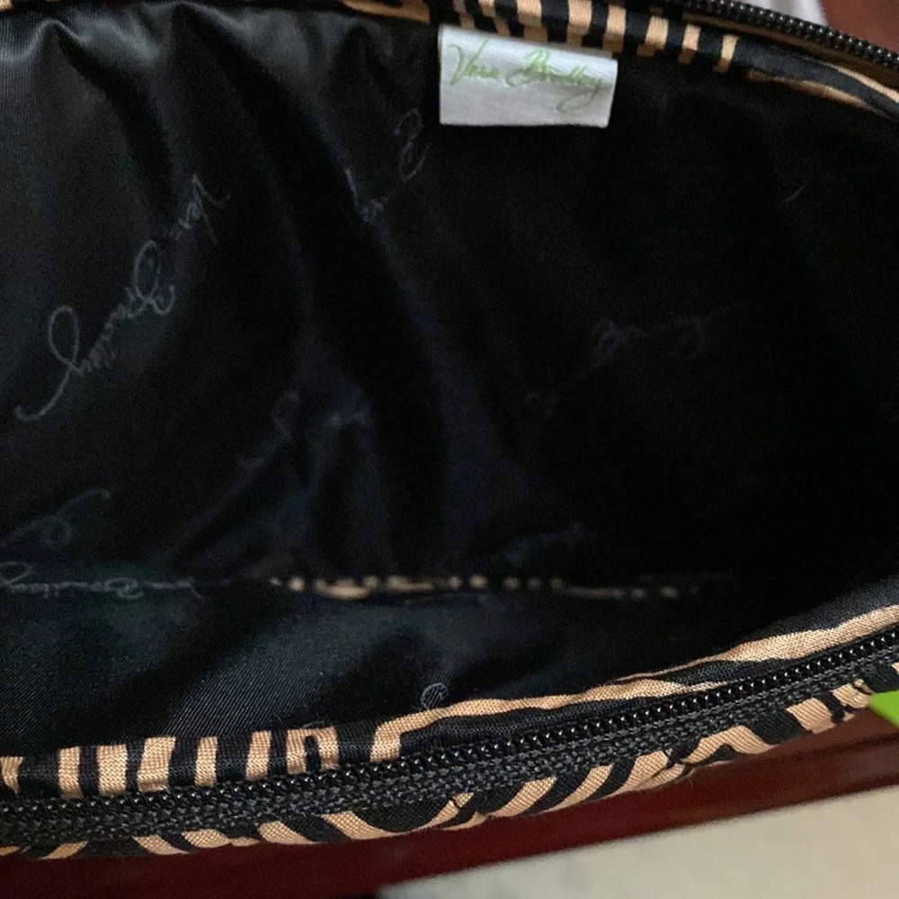 NEW Vera Bradley E-Reader Sleeve in “Zebra” Brown Animal Print padded retired!